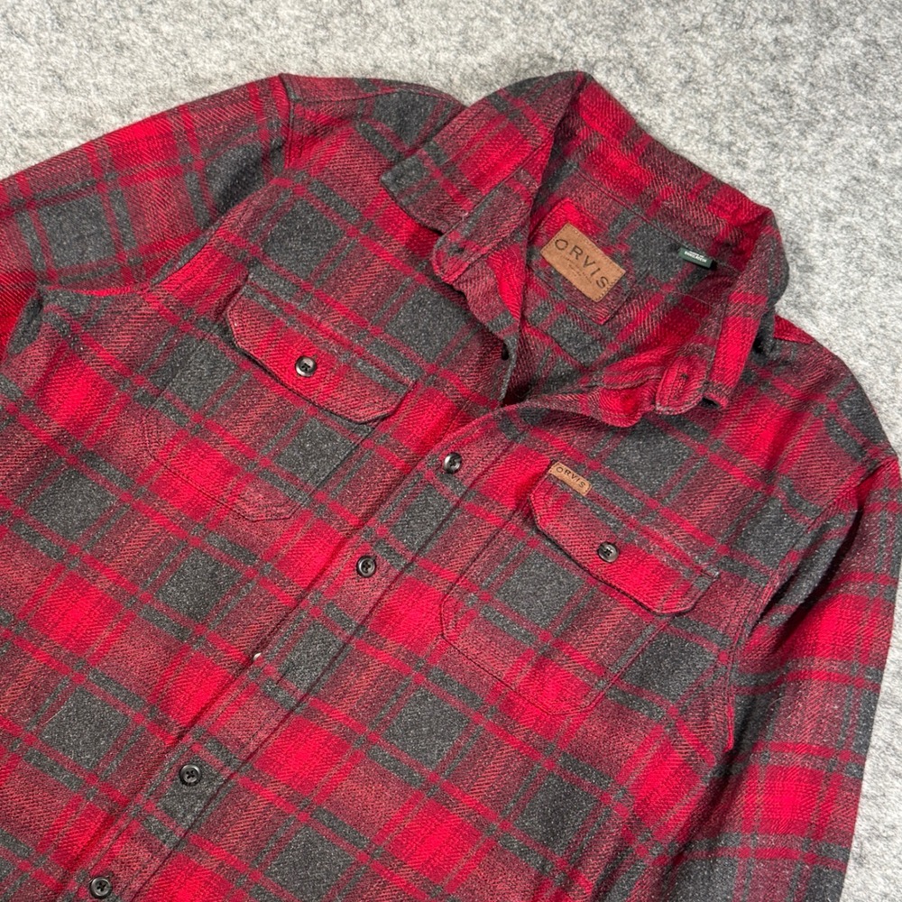 Orvis Mens Large Red Gray Plaid Flannel Button Up Shirt Long Sleeve Classic L/G